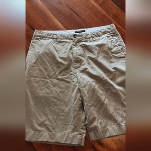 BANANA REPUBLIC SHORTS